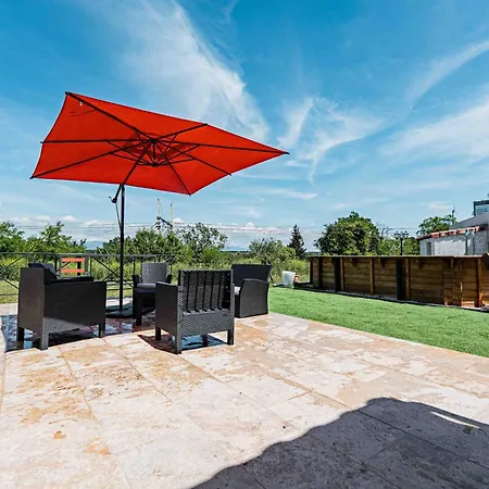 Pancho: Quiet Ac Private Pool Vila *